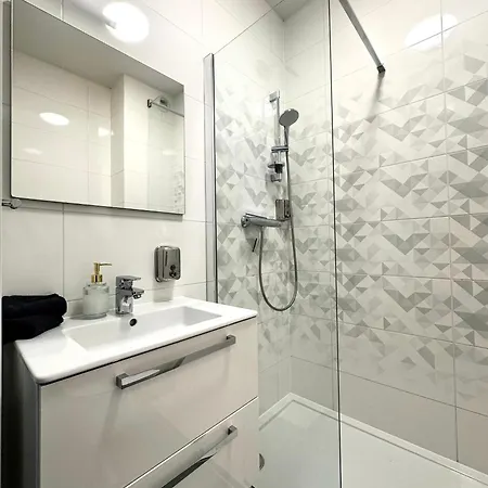 Appartamento Przyjazni 16 25 - Self Check-in 20h - Lift